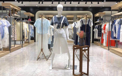 小众ins轻奢女装店名