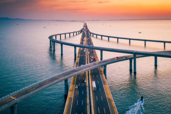 国内跨海大桥排行榜前十名，中国最长的十大跨海大桥
